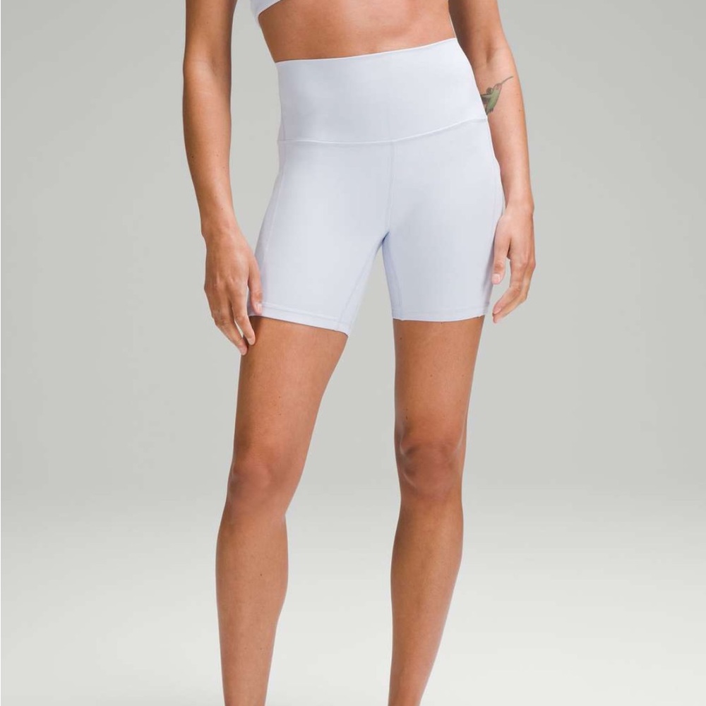 Lululemon Align Shorts w Pockets